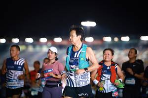 BIB: 40448
                            <button type="button" onclick="openModal(22917279)" class="btn btn-primary btn-sm float-right btn-popup" data-toggle="modal" data-target=".modal-high-quality">
                        <i class="fas fa-shopping-cart"></i> Add to Cart
                    </button>
                                            <button type="button" onclick="isThisMe(22917279, true)" class="btn btn-success btn-sm float-right btn-popup btn-isme hidden" data-toggle="tooltip" data-placement="bottom" title="นี่คือรูปของคุณใช่ไหม คลิกที่นี่เพื่อเอาเข้าอัลบั้ม">
                        <i class="fas fa-plus"></i> Add to album
                    </button>
                    <button type="button" onclick="isThisMe(22917279, false)" class="btn btn-warning btn-sm float-right btn-popup btn-isnotme hidden">
                        <i class="fas fa-ban"></i> Remove from album
                    </button>